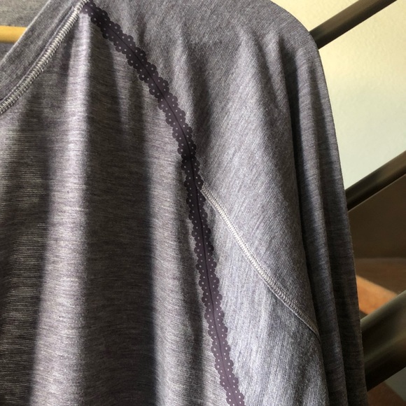 Lululemon - Picture 2 of 5